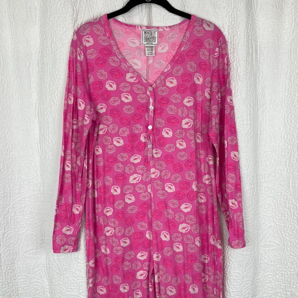 Mentally Exhausted Women’s Hot Pink Lips Onesie Pajamas sz XL